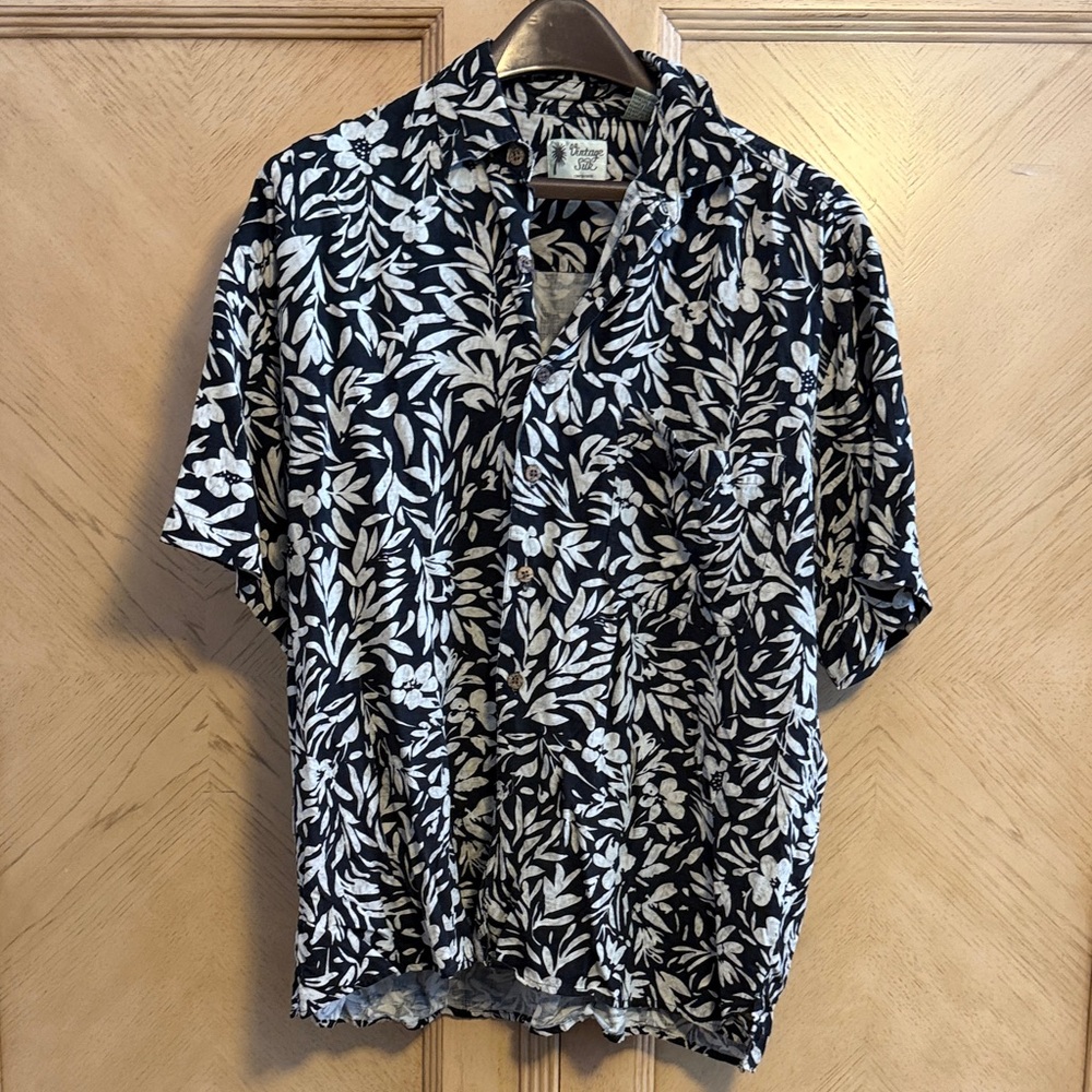Vintage Silk Hawaiian Shirt - L - 100% Silk